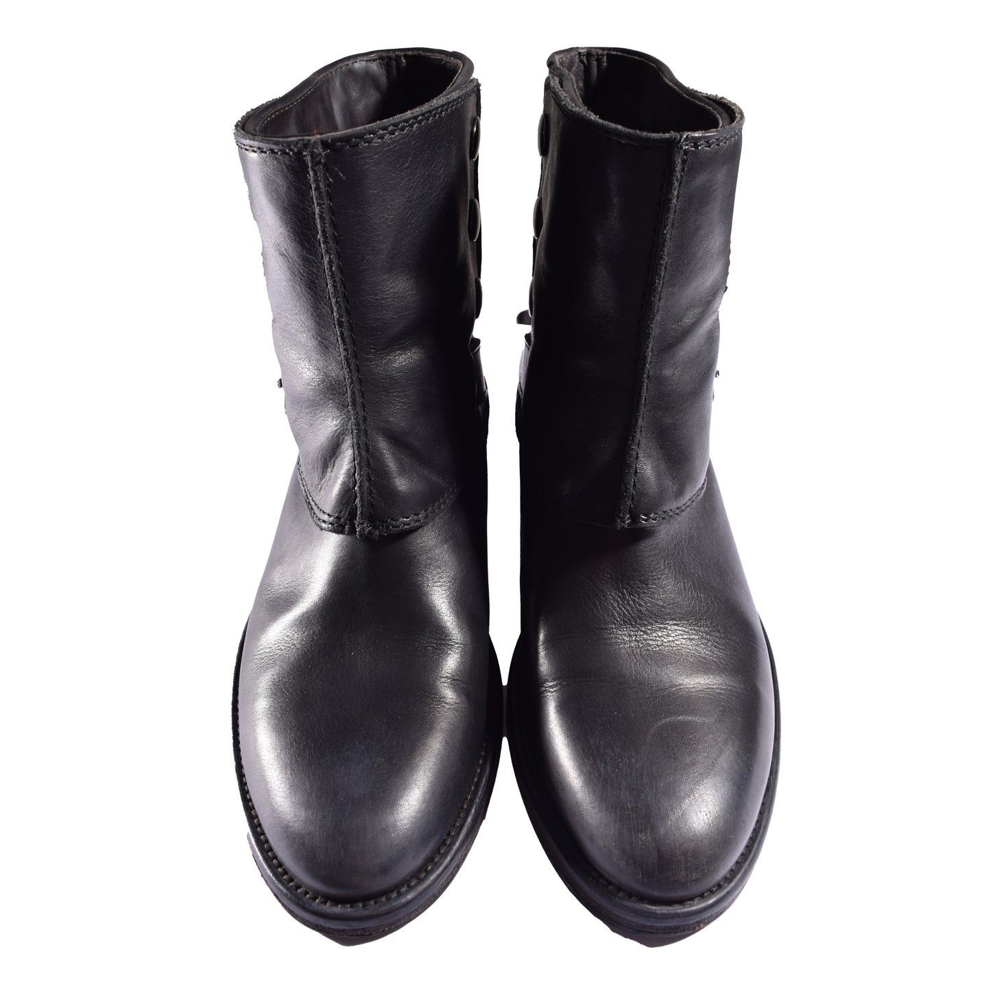 Via Roma Boots. Schönes italienisches Design im Biker Style. Aus Leder in Gr. 37,5. Vorderansicht mit kleinem Absatz