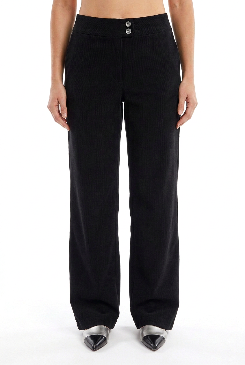 Wide-Leg-Feincordhose von vorne mit weiterem Bein